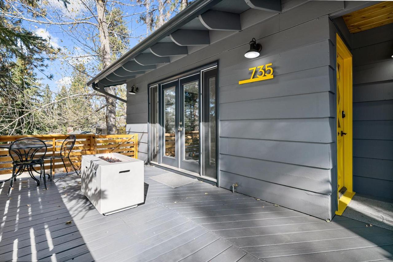 Yellow Pine Lodge - Charming Cottage Style Cabin With Peak-A-Boo Lake And Mountain Views Біг-Бер-Лейк Екстер'єр фото
